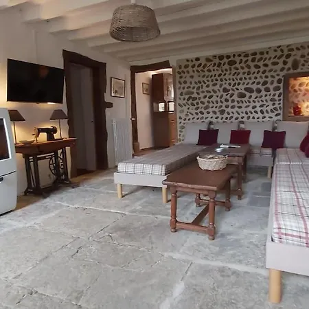 Gite De Luxe 4 Etoiles Villa Saint-Antoine (Isere)